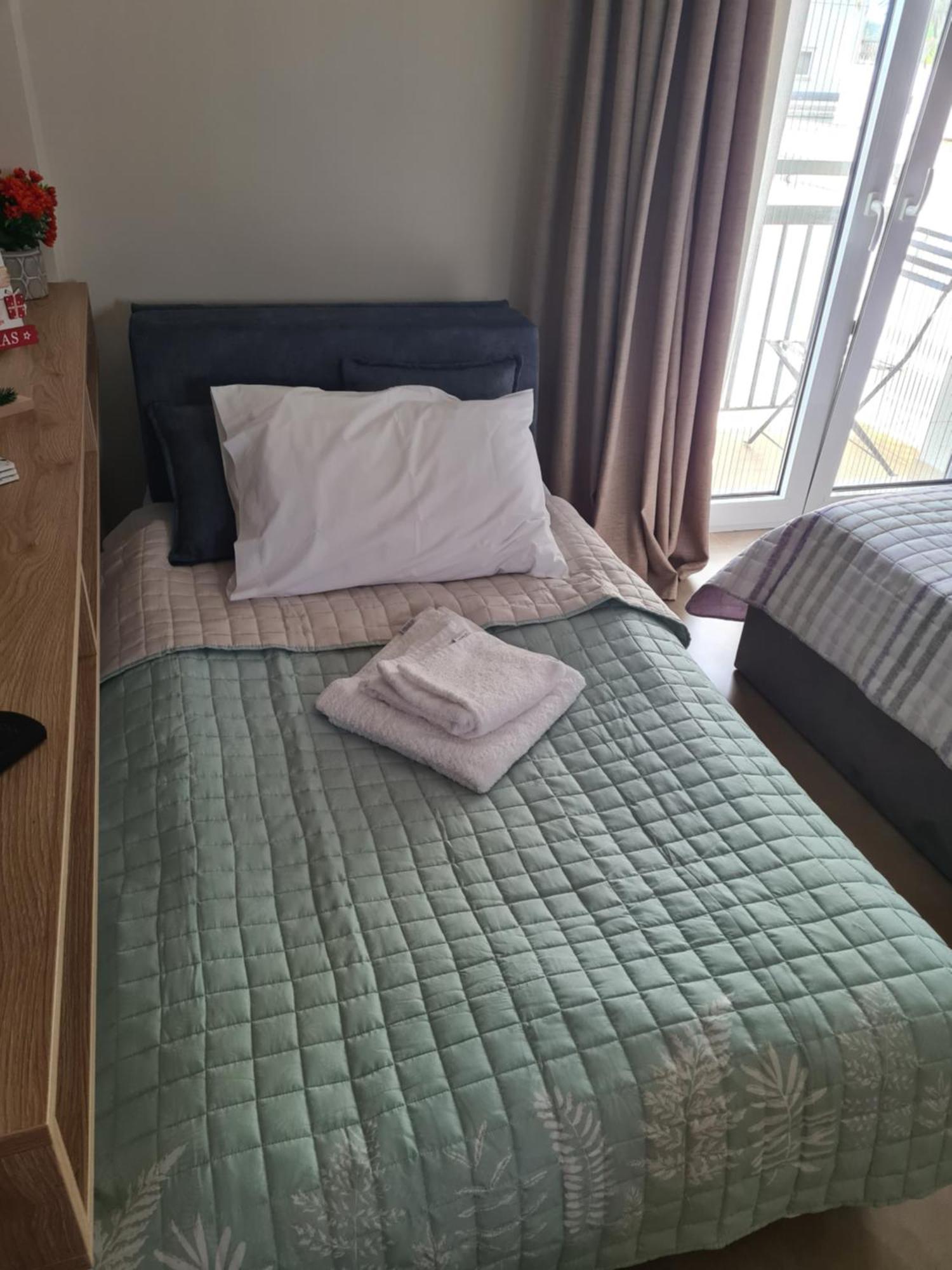 Fay'S Luxury Loft Apartment Волос Екстериор снимка